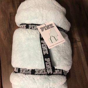 Victoria's Secret PINK COZY BLANKET.